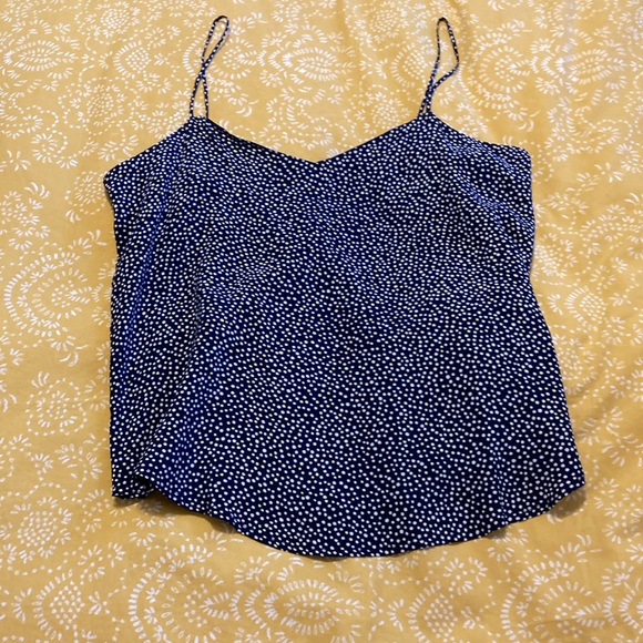 NWT, navy and white polka dot sleeveless shirt from Gap, size Small - Picture 5 of 5